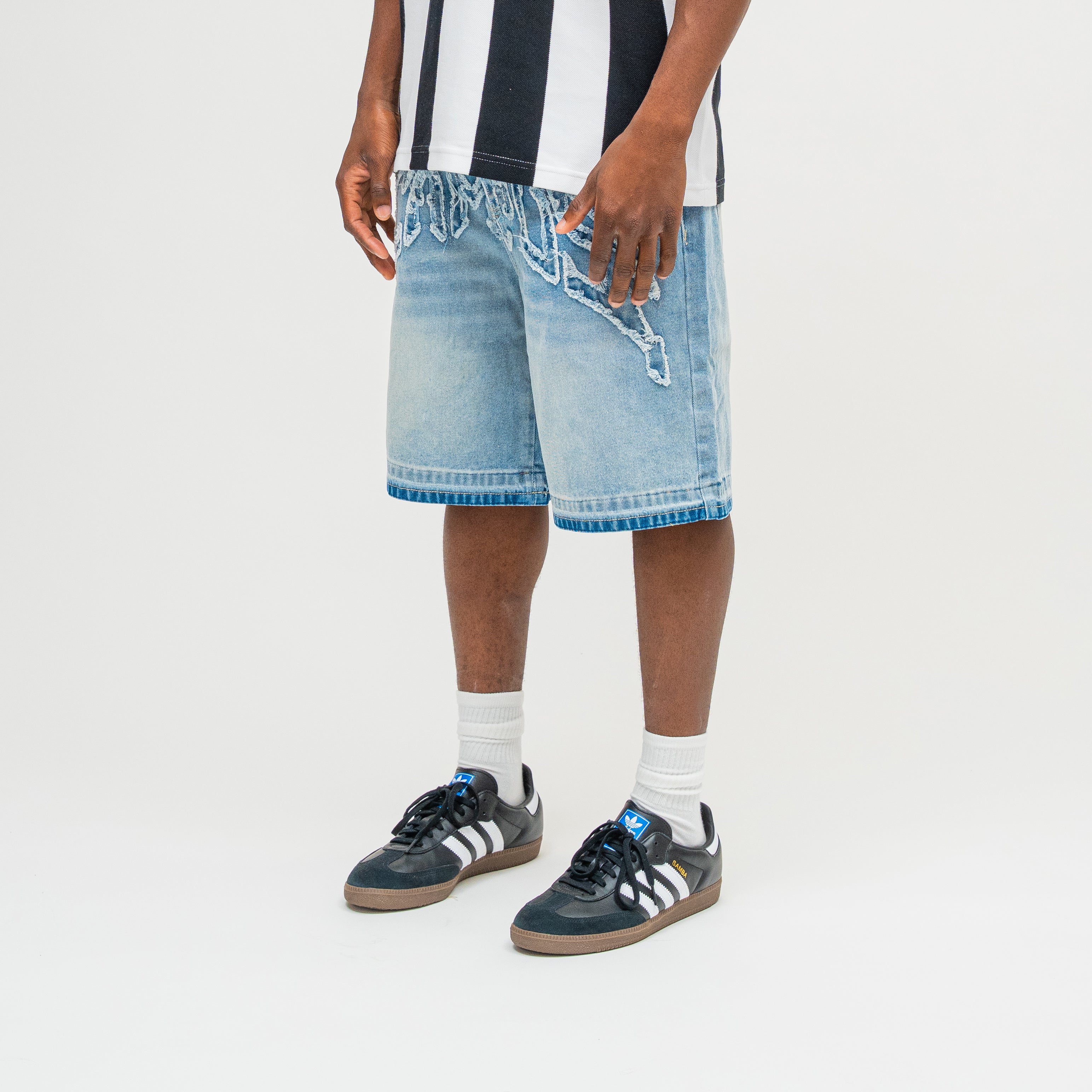 CAMPUS GOODS LA Applique Denim Short in Blue, front view