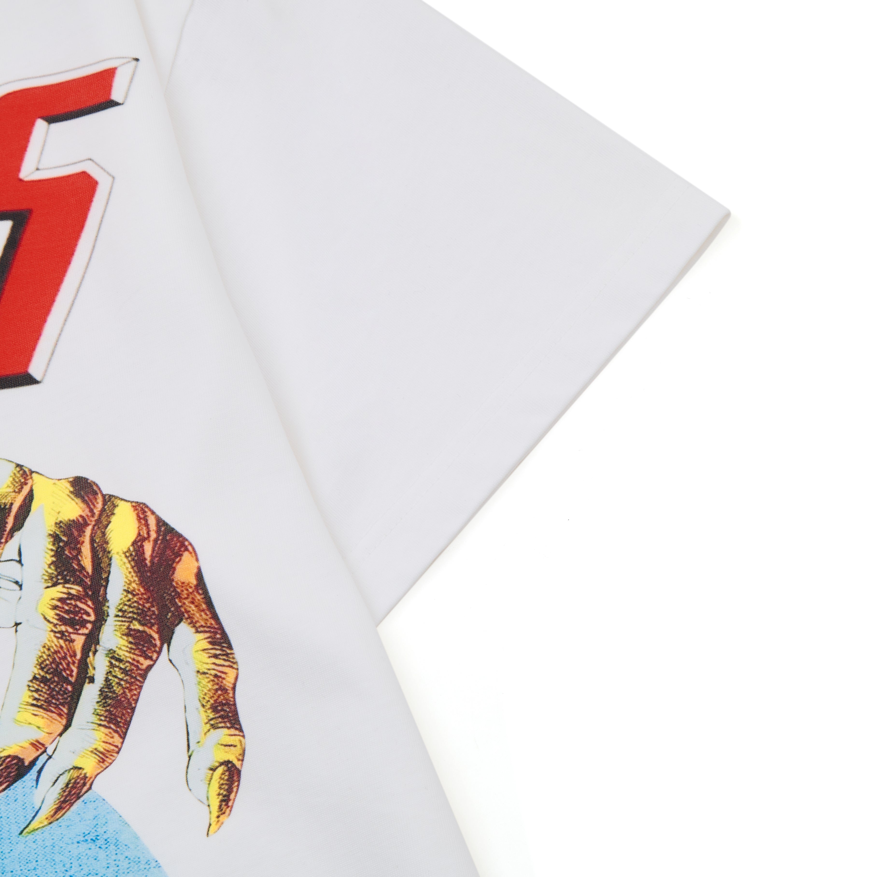 Detail view of CAMPUS Bone Collector tee