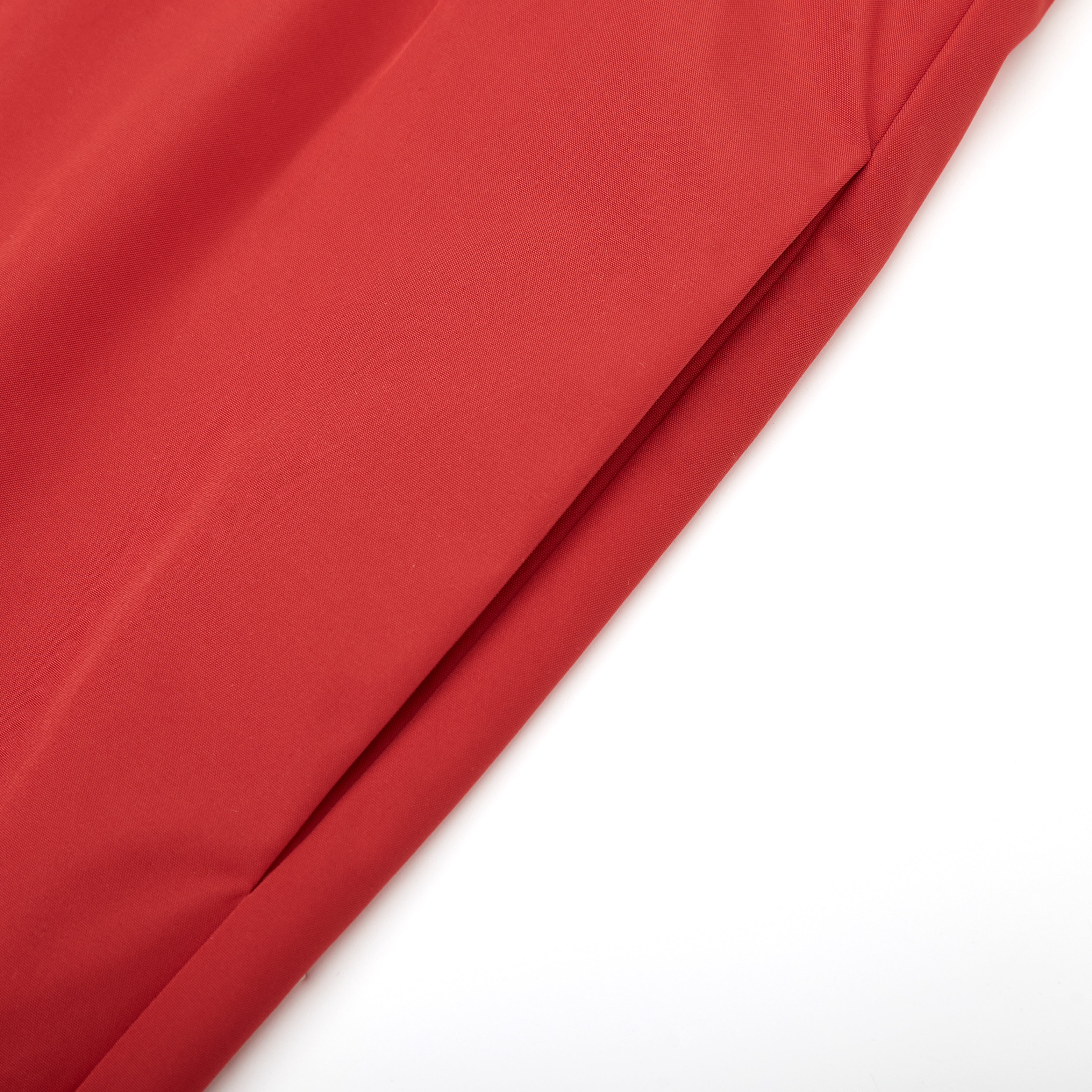 La Vida Nylon Shorts (Red)