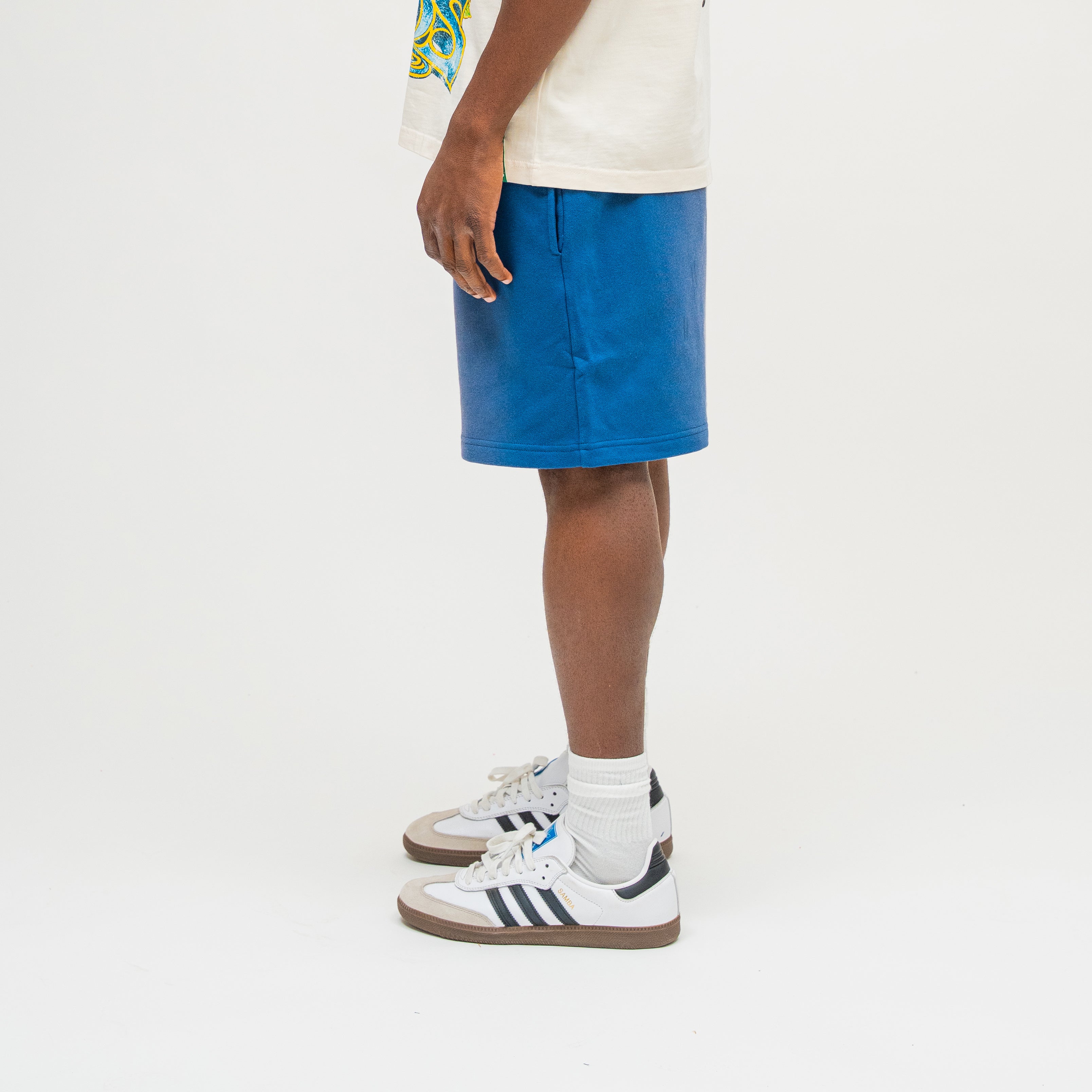 Psychedelic Terry Shorts in Sun Fade Blue, detail view, side silhouette